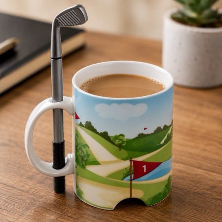 Golfbögre tollal és labdával