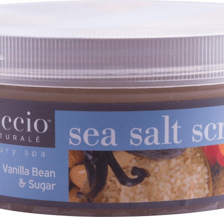 Cuccio Tengeri Sós Bőrradír Vaníliával és Cukorral - Sea Salt Scrub Vanilla Bean & Sugar (553 g)