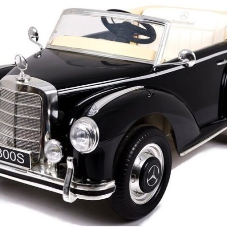 Elektromos kisautó Mercedes Benz 300S feketére festve