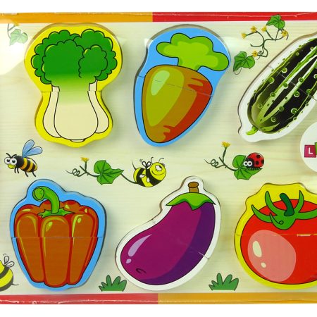 Fa készlet zöldségek vágásához