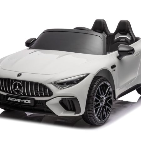 Elektromos autó Mercedes AMG SL63 fehér