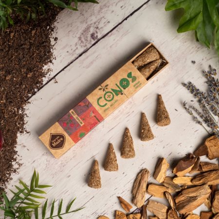 Sagrada Madre - Patchouli - Palo Santo Füstölőkúp